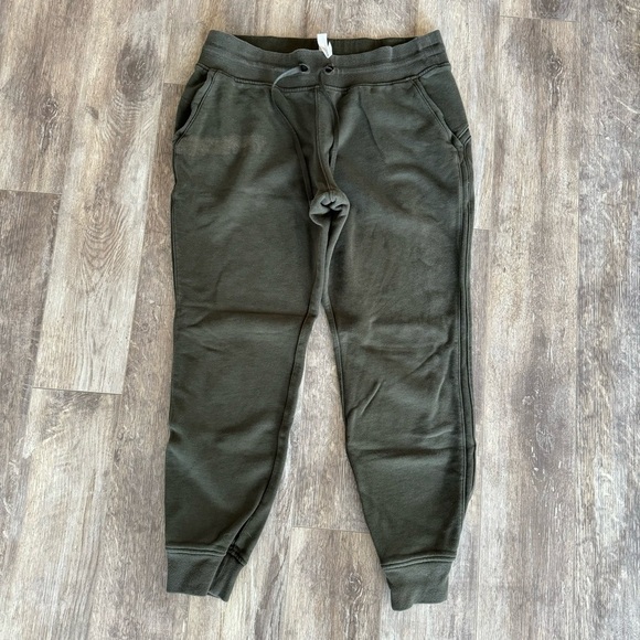 Lululemon 🍋 Lululemon Warm Down Jogger II - Olive Green - Terry Cloth - Picture 6 of 7